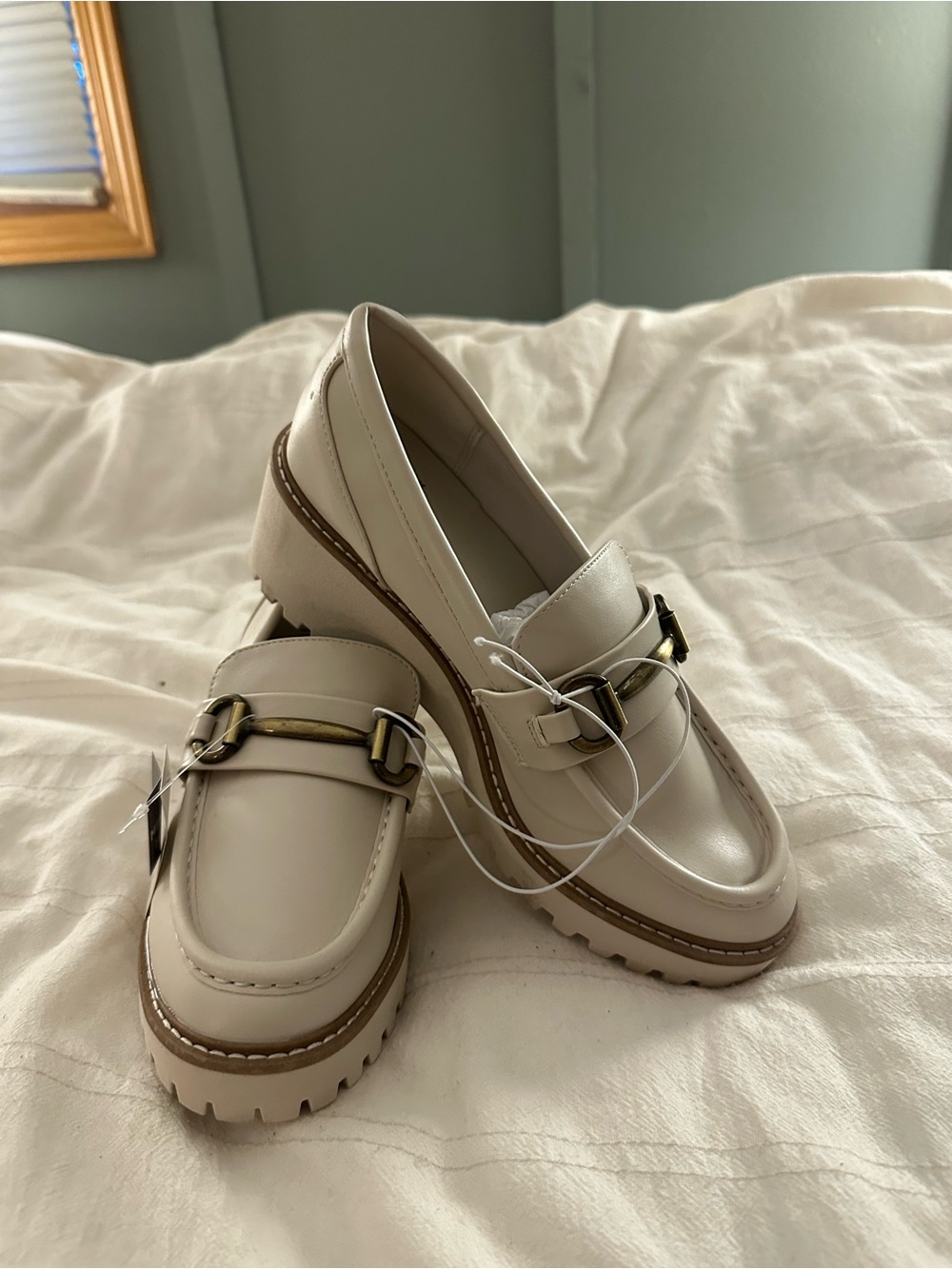 SM New York Cream Lug Sole Loafers with Metal Bit